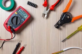 7 Signs Your House Needs Rewiring